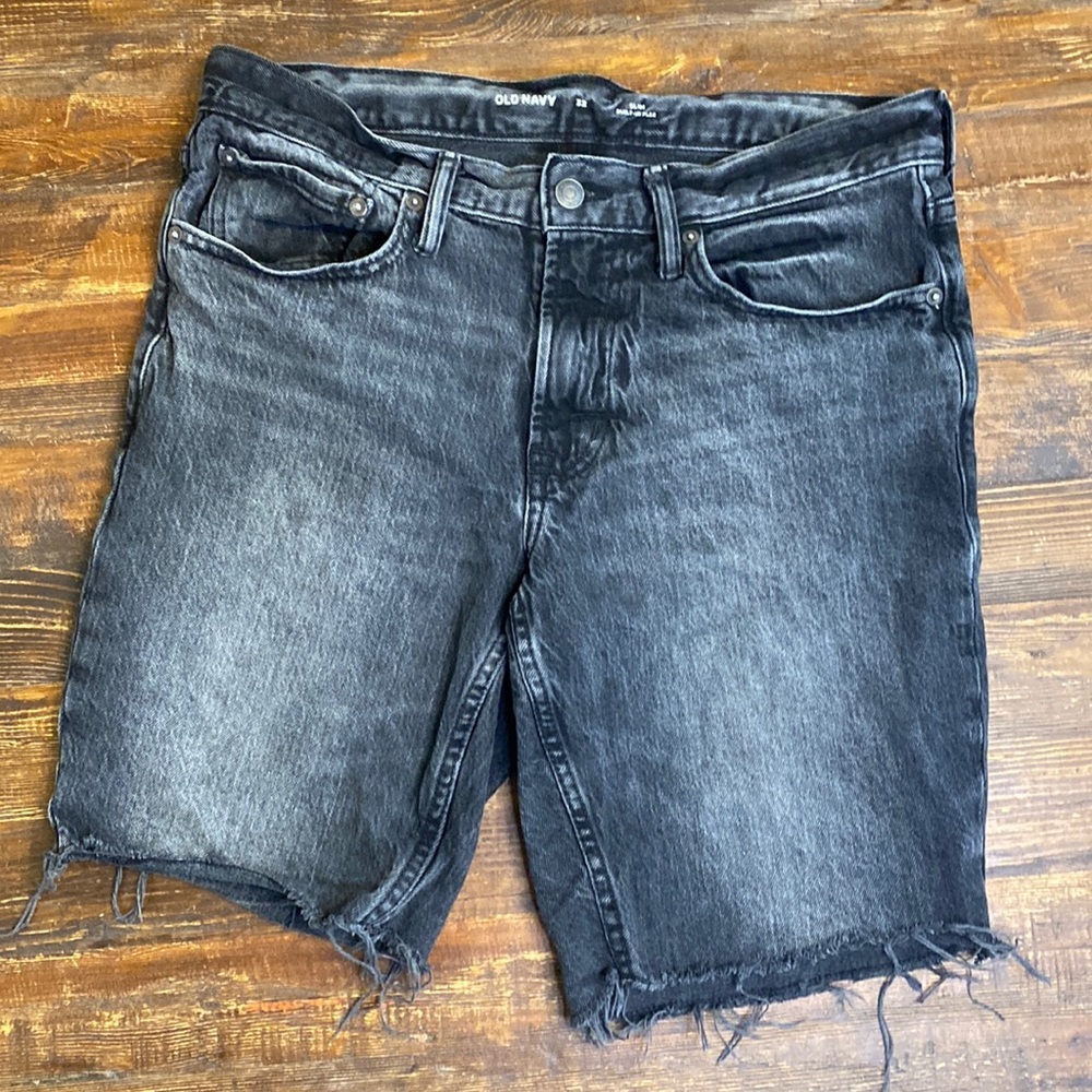 Old Navy Black Stone Washed Cut Off Shorts w/ Raw Edge